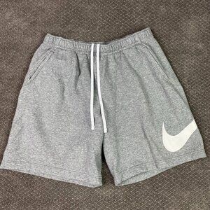 Nike Sportswear Club Fleece Shorts Men's XL Gray Big Swoosh Graphic BV2721-063